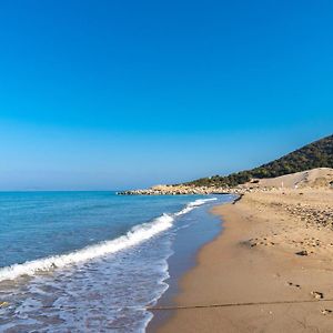 Kalogria Beach Apartments